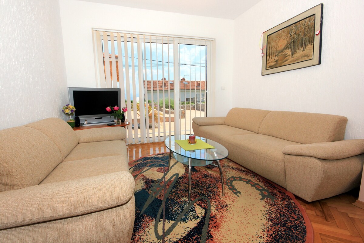 A-7744-a Two bedroom apartment with terrace and
