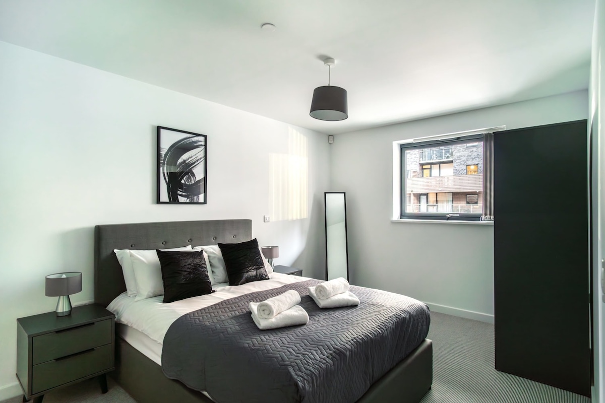 Stunning 2 Bed Apartment in Central Manchester