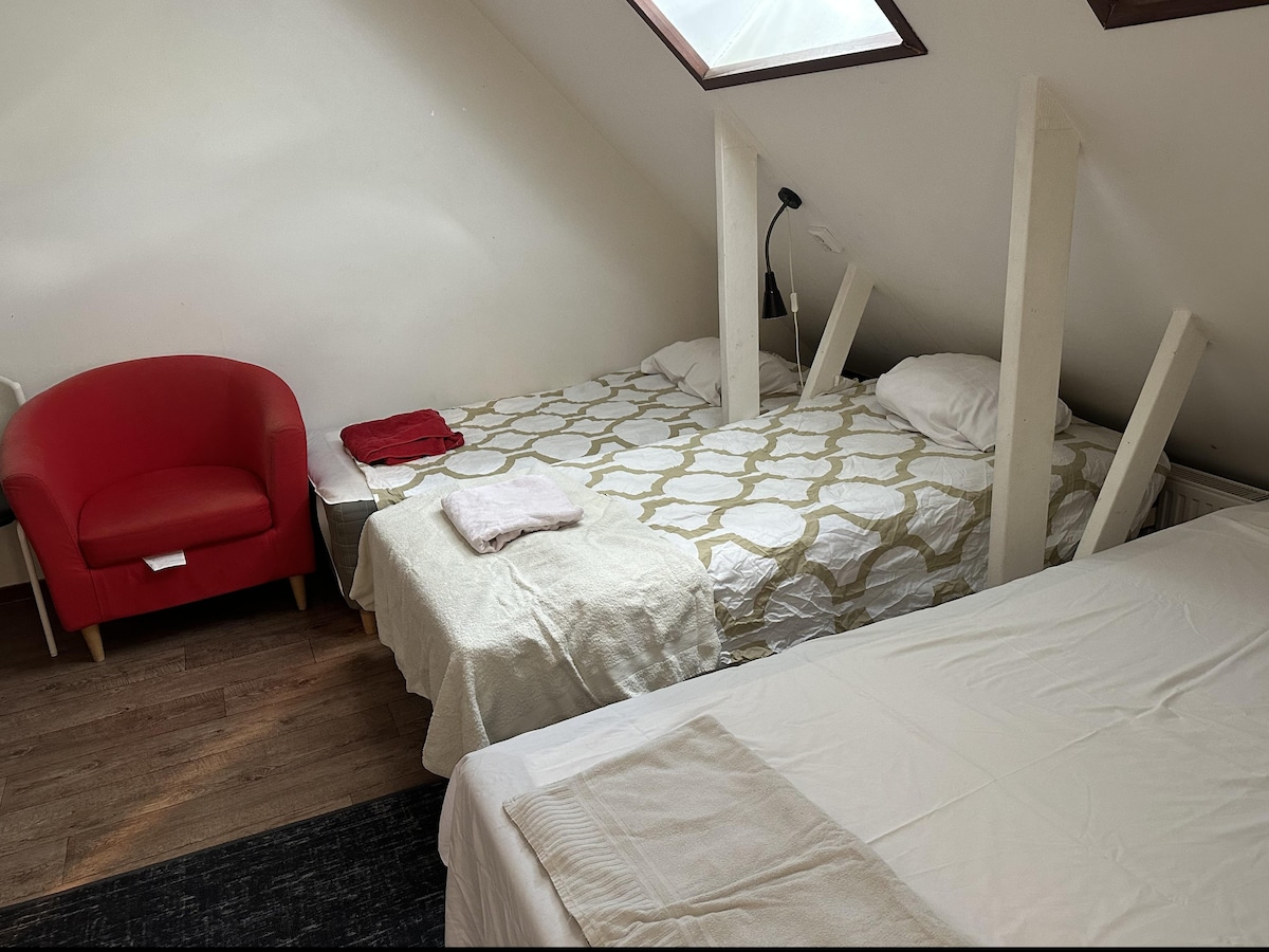 2- bed Apartment in Rosersberg