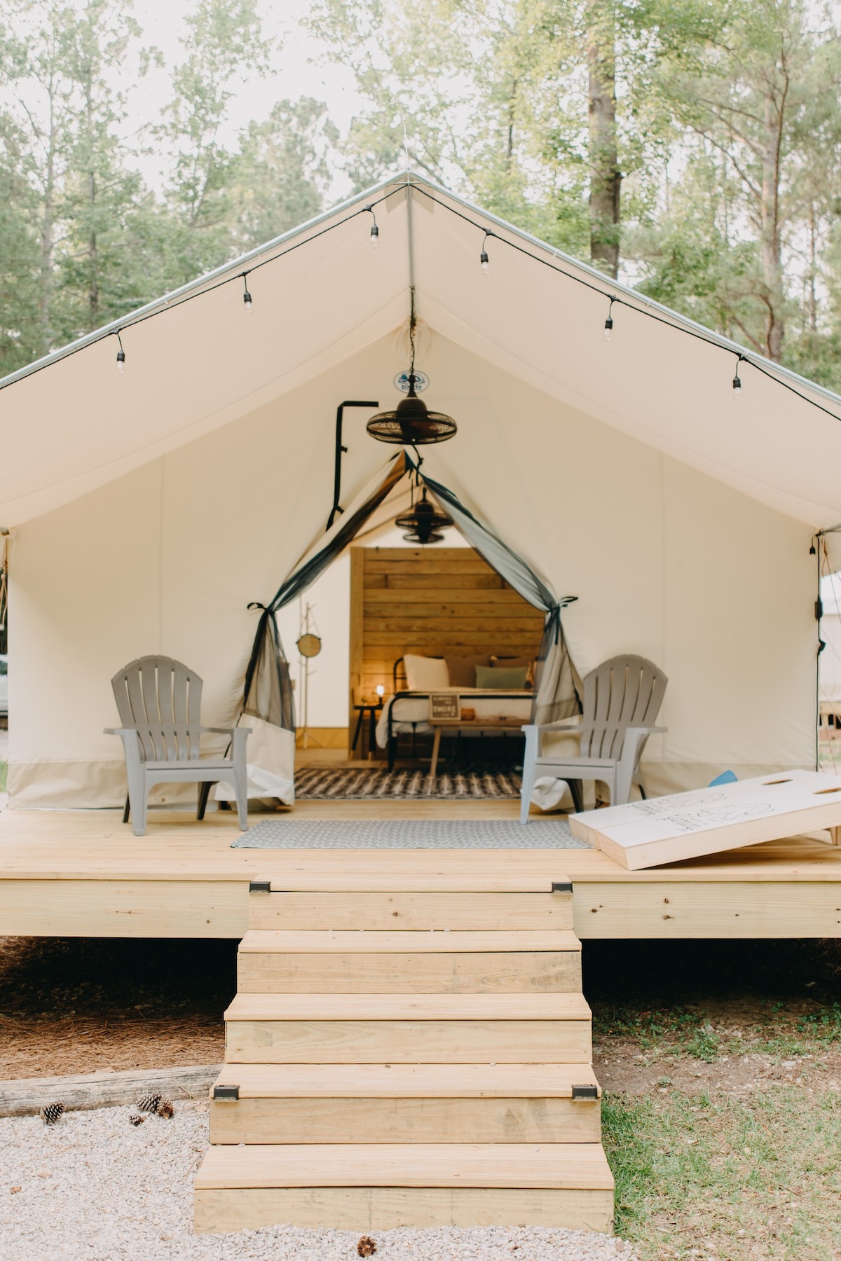 Deluxe Safari Tent Site 3 with en-suite bathroom