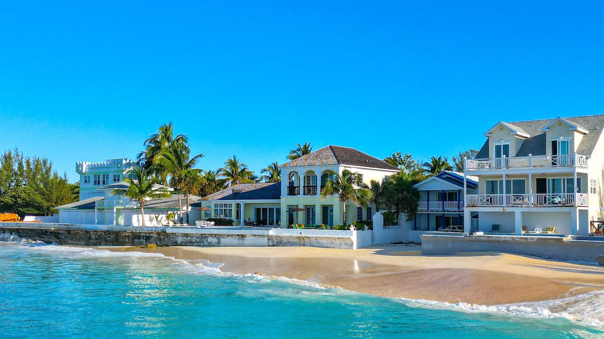 Bahamian Beachfront Villa w Pool