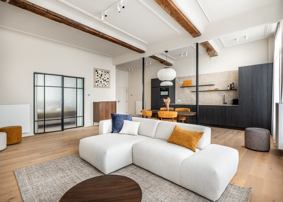 Stylishly renovated apartment with city view