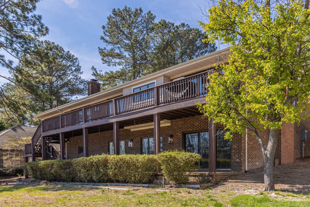 Pinehurst Paradise: An Unparalleled Golf Haven