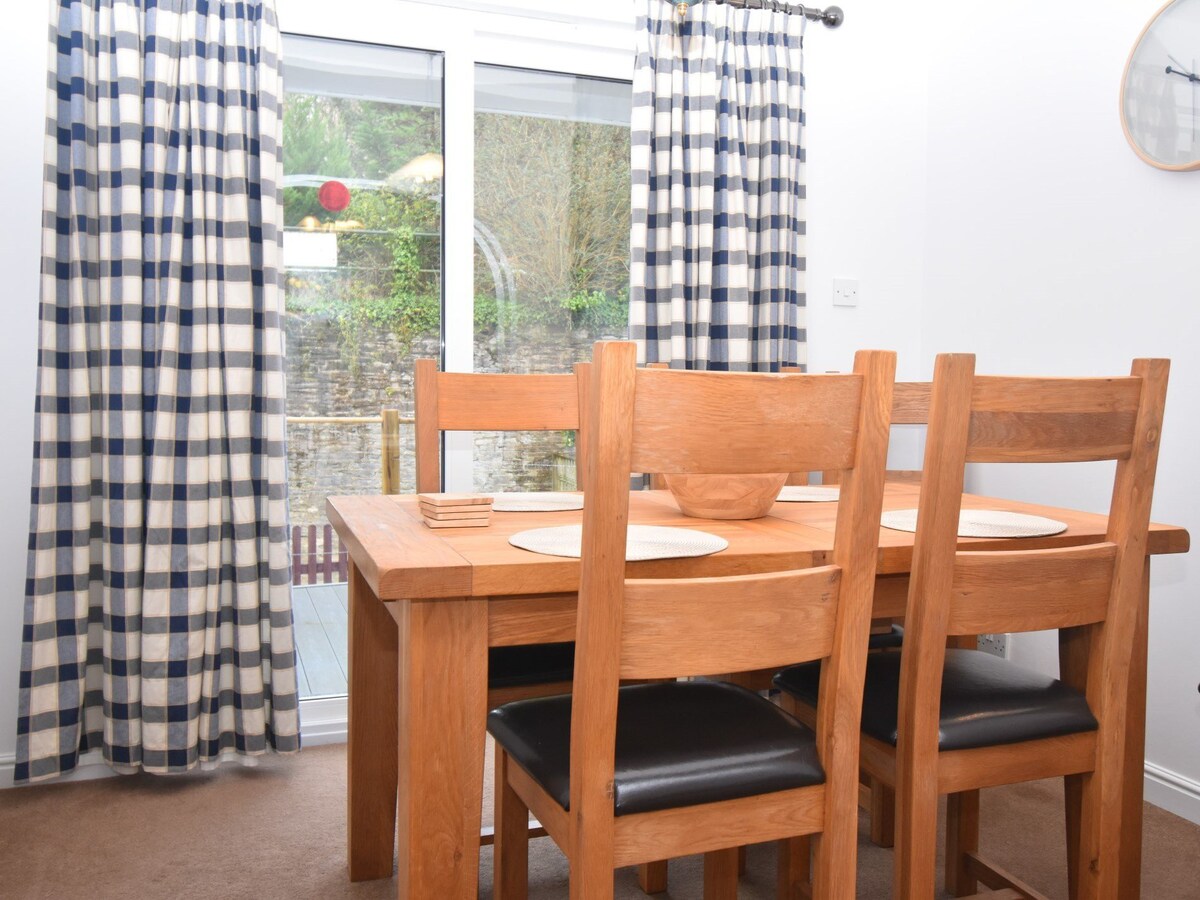 3 Bed in Ilfracombe (93903)