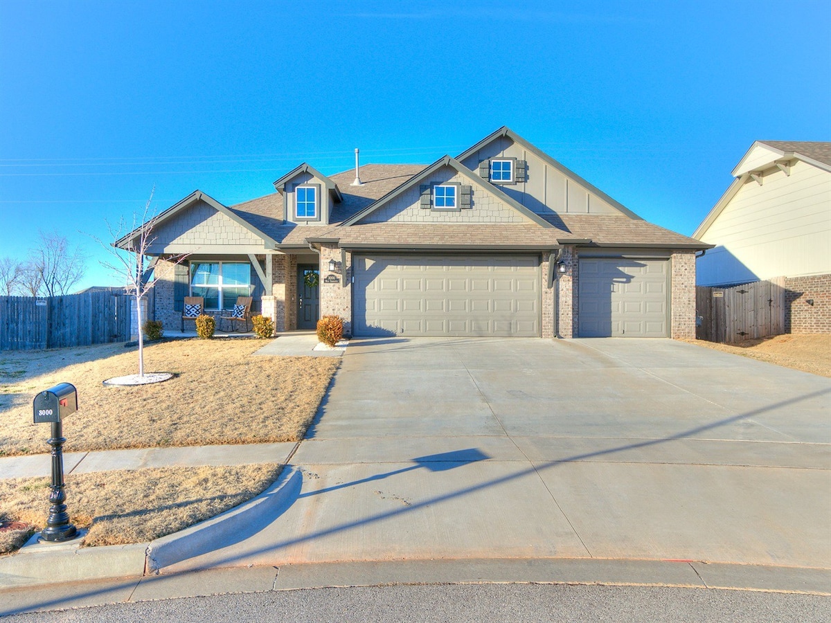 Stunning home in great neighborhood