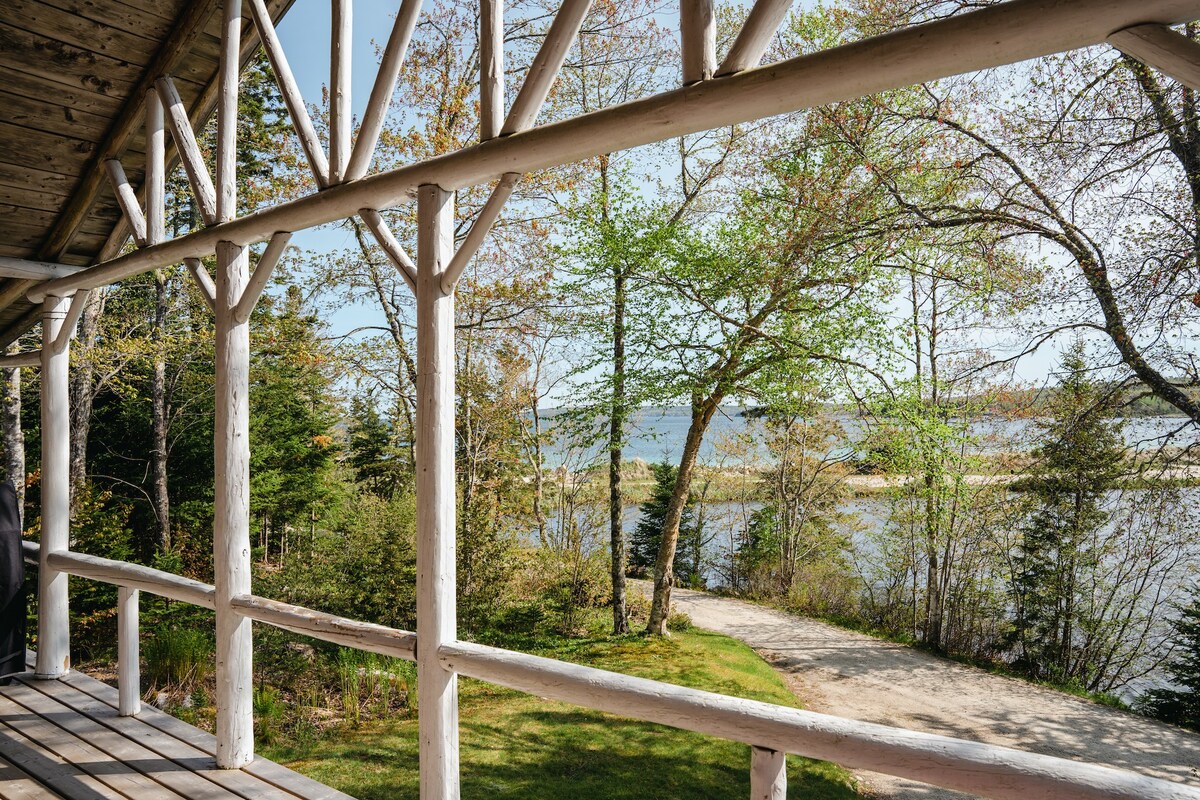 Beach Cottage - White Birches