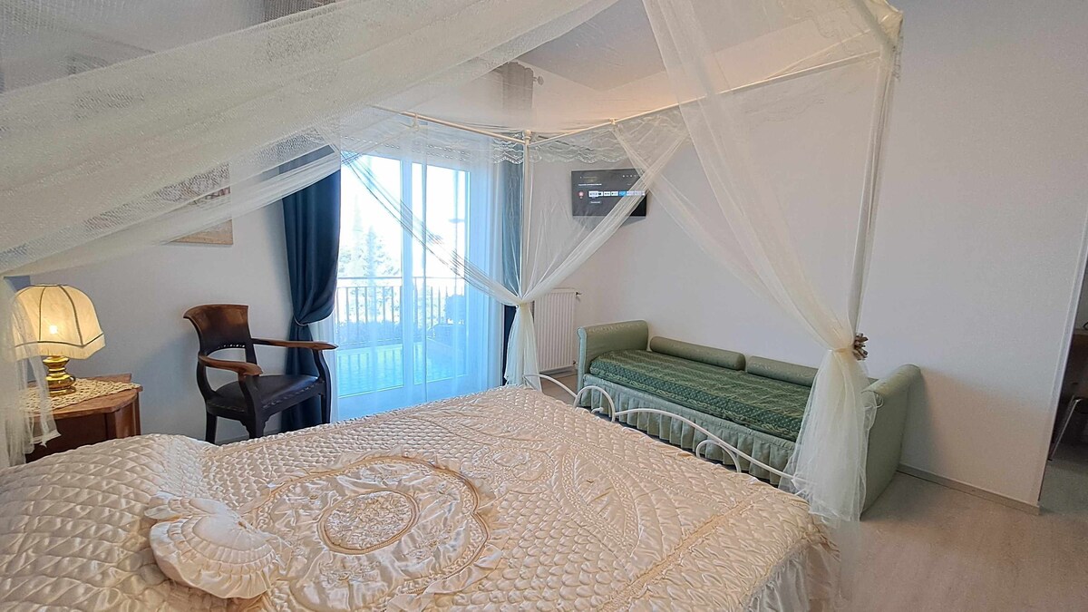 Superior room with Sea view