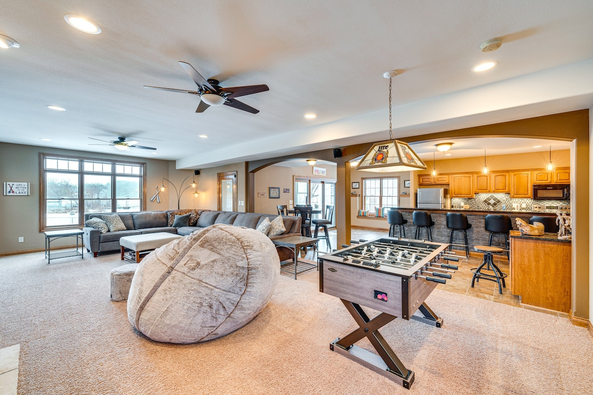 Lakefront Waterford Home w/ Game Room & Grills!