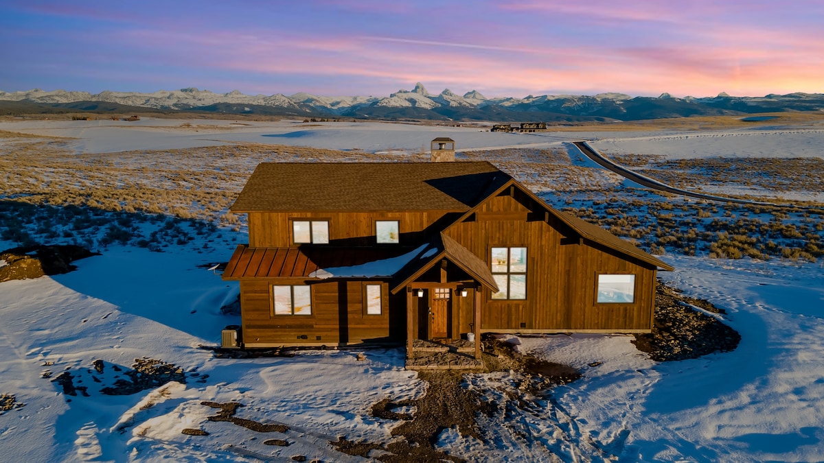 Private Teton Views - Immerse Yourself - New Home