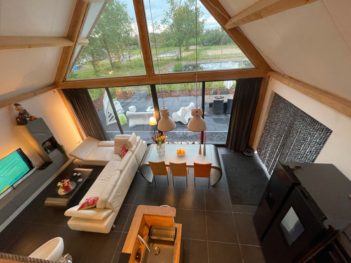 Luxury holiday Thatched House In Baarle-Nassau