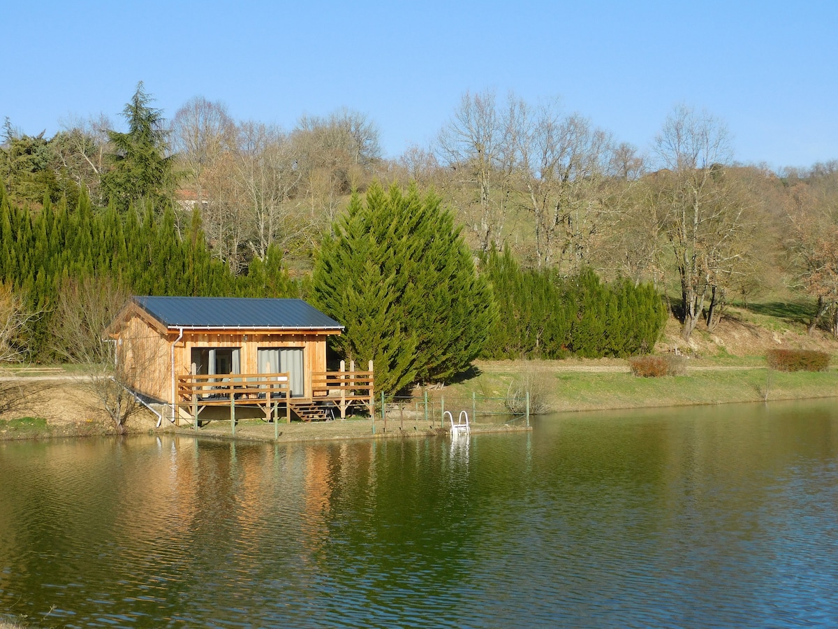 Gîte Poppy In heart of nature with private lake