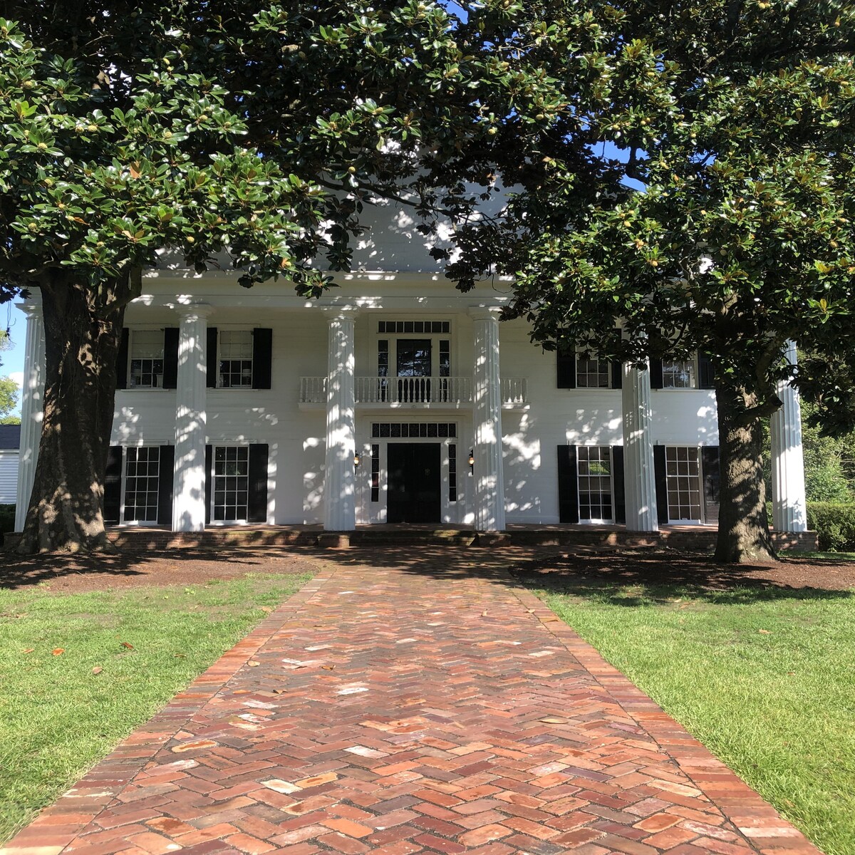 Historic Southern Manor | Masters Rental
