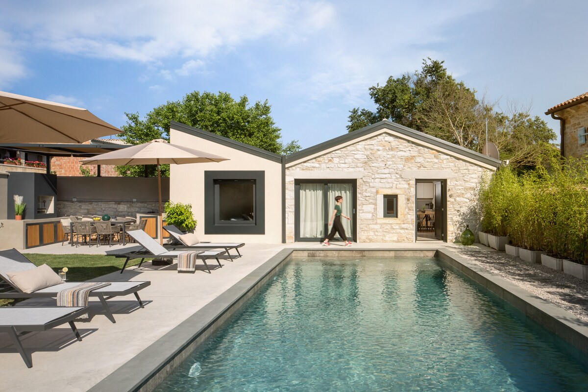 Modern villa Bino&Marija with pool in Porec