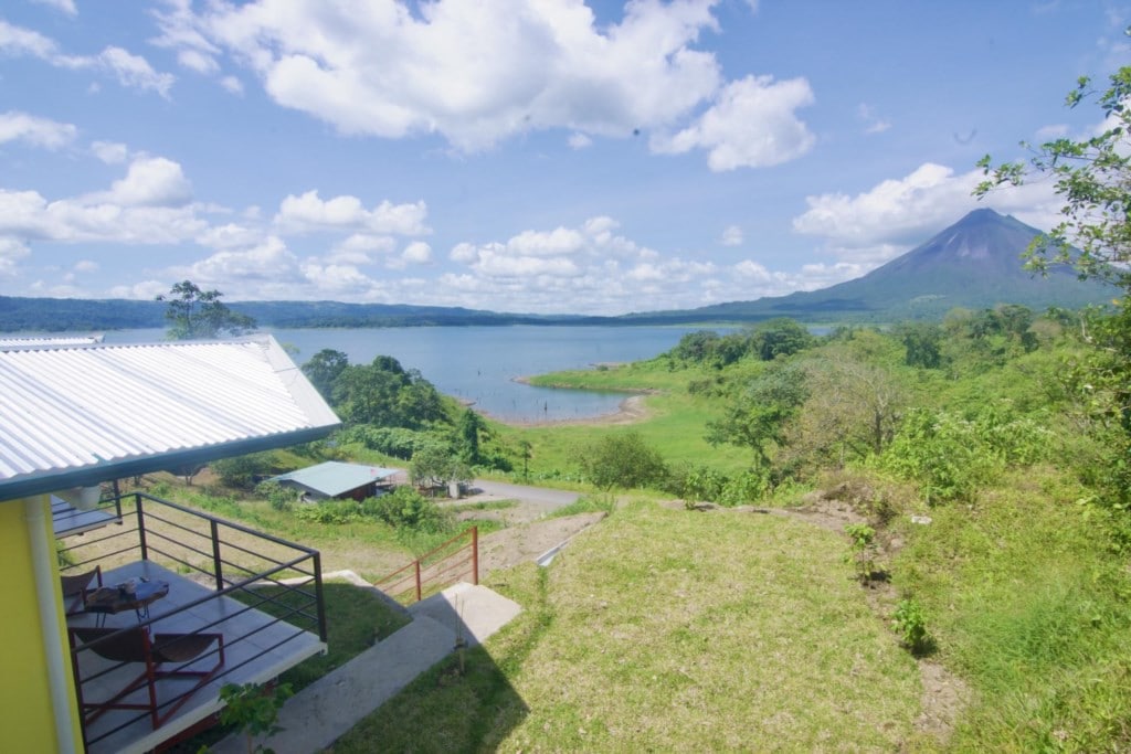 全新。山顶平房2 ，带壮观的Vie火山