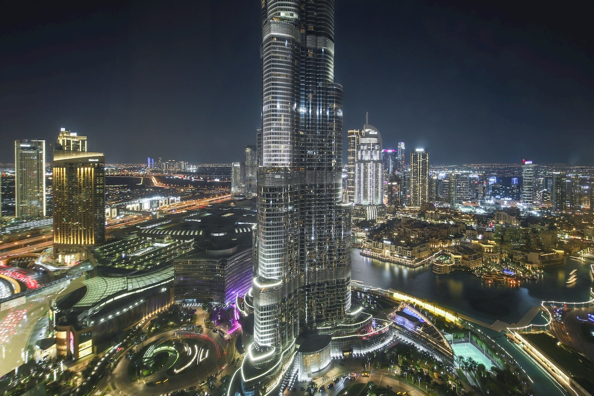 Impressive 3BR w/ Burj Khalifa & Fountain Views!