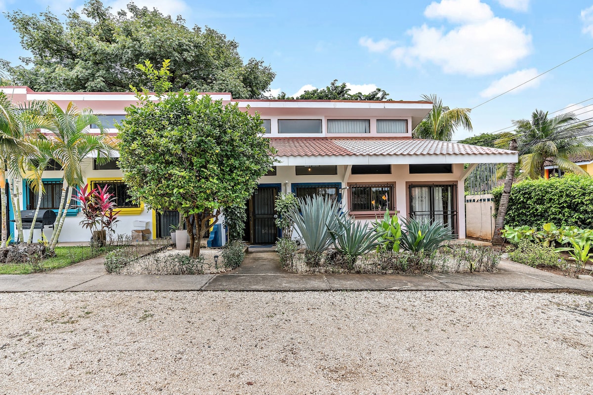 Cozy Studio  Close to Beach