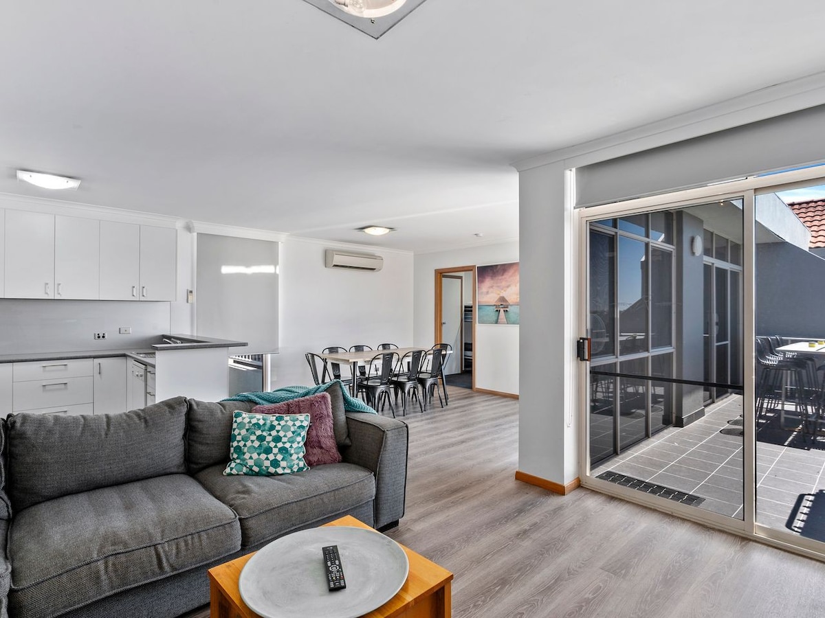 Yarrawonga Lakeside Apartment 44