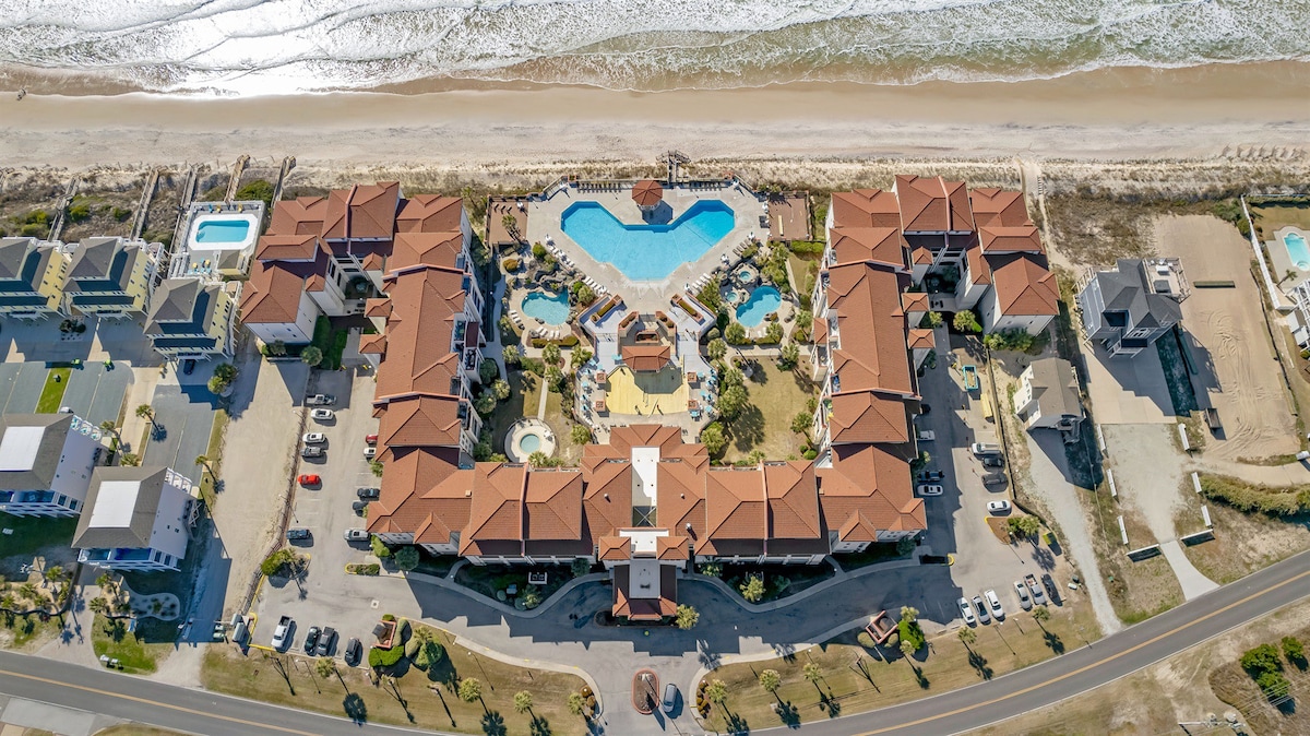 Booking Fee Waived Today-Oceanfront w/Pools