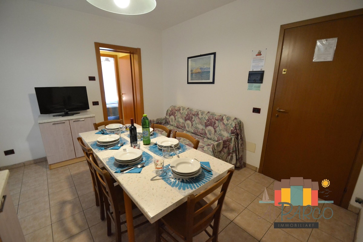Apartment 2 bedrooms near to the beach P 09