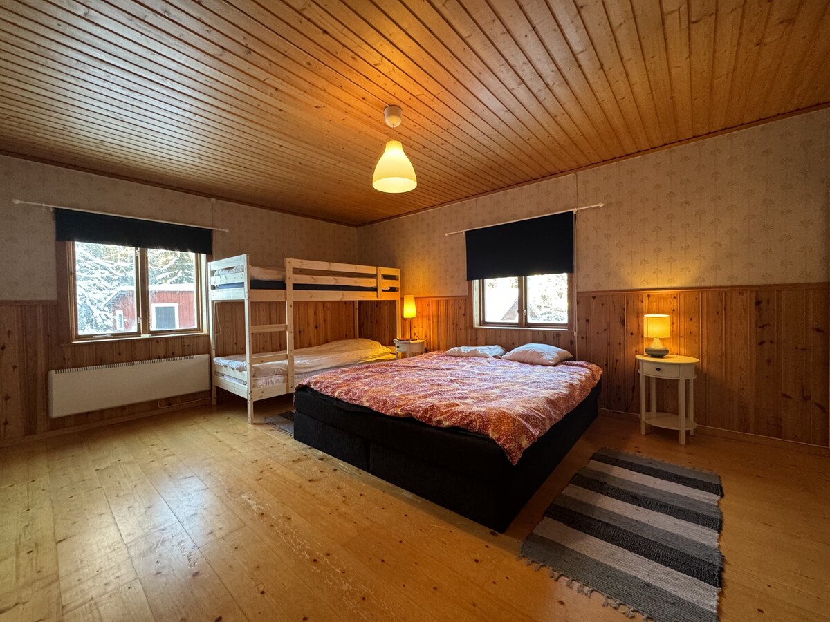 Cozy wilderness cabin in Värmland/Bograngen | Se18