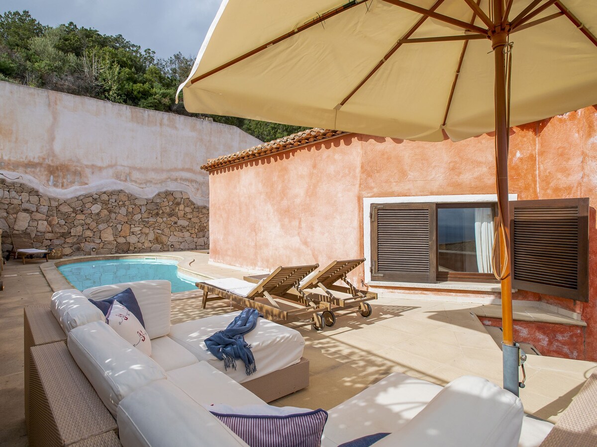 Cala Volpe by Interhome