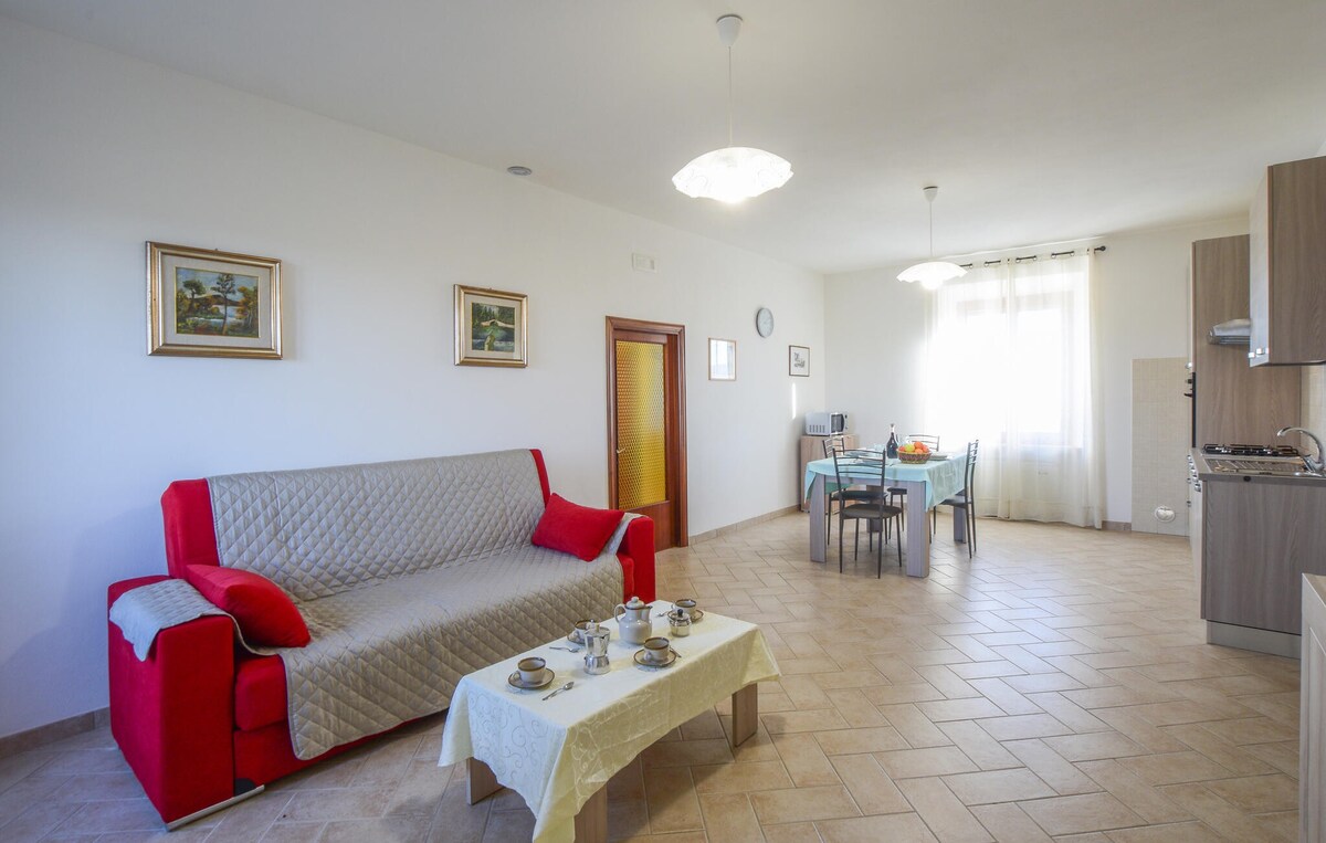 4 bedroom amazing home in Marsiliana