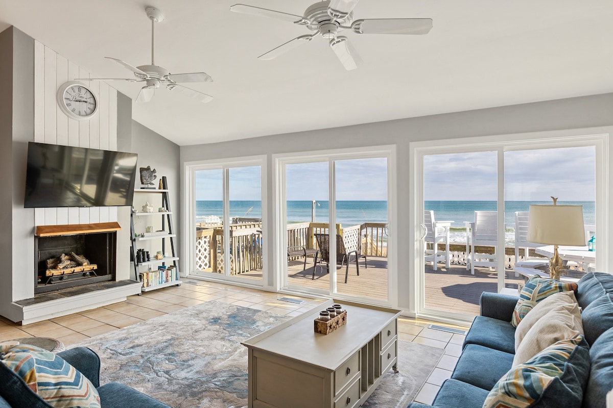 Take Me A Wave | Oceanfront + Game Room!