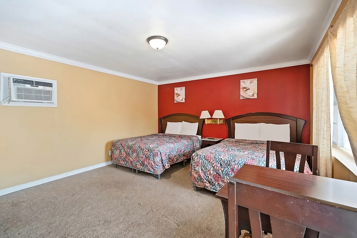 Amazing Stay! Free Parking, Near Flournoy Park