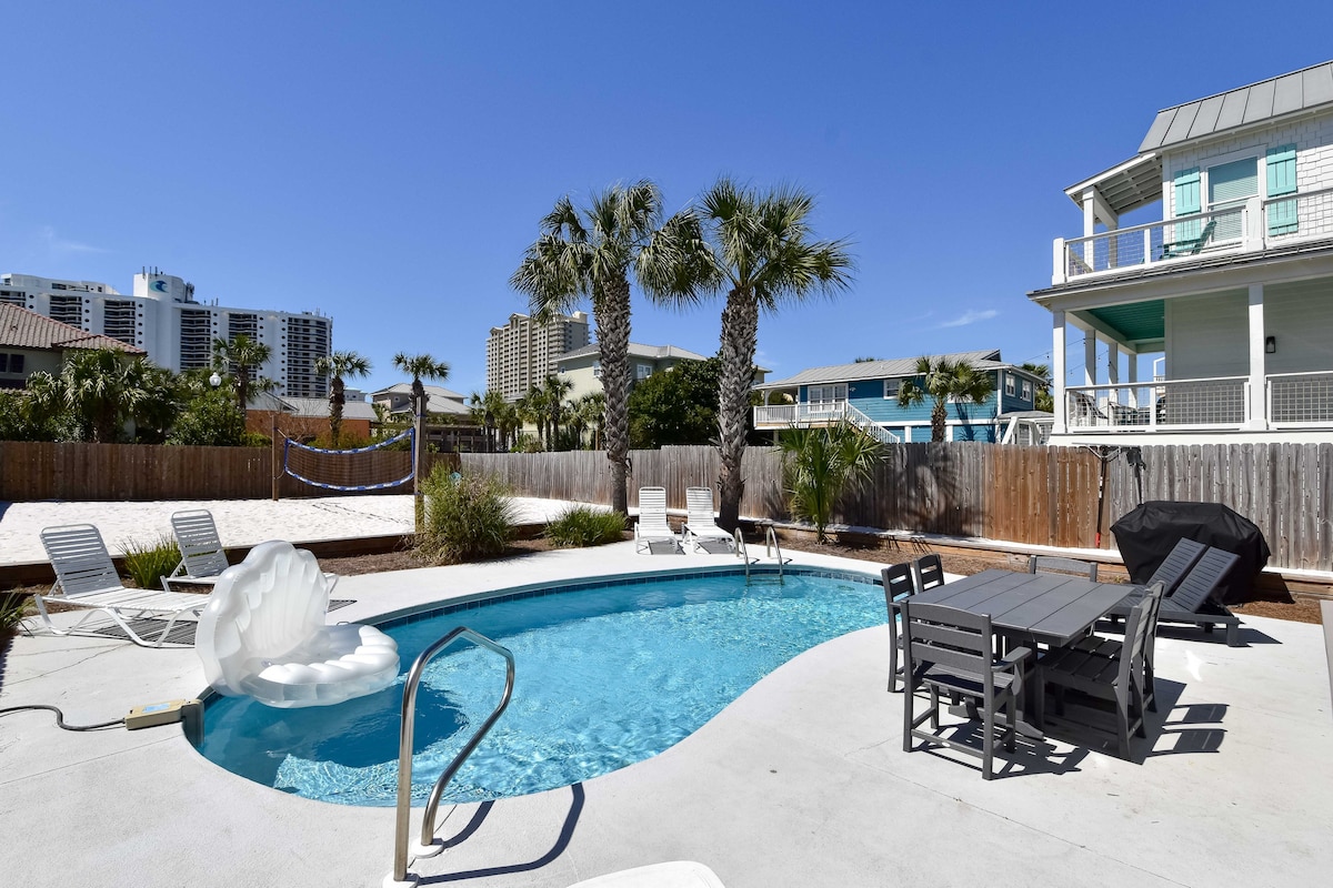 Coastal Oasis w/ Private Pool & Volleyball Court