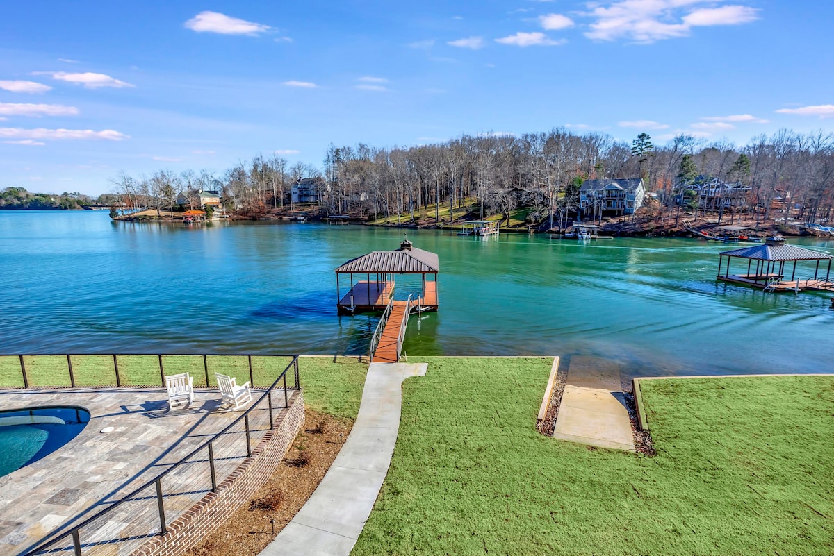 Incredible 10 BR home with pool and hot tub