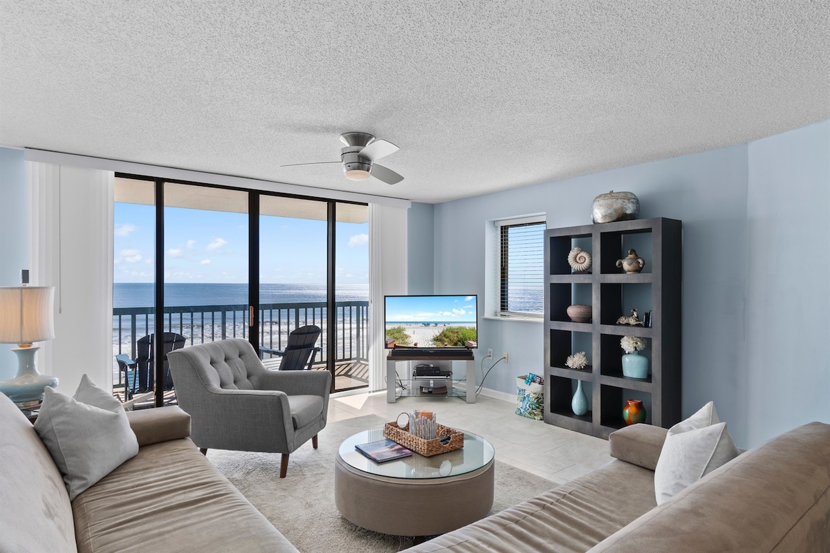 New 4BR @ Ocean Bay Club - Pools, Oceanview Condo!