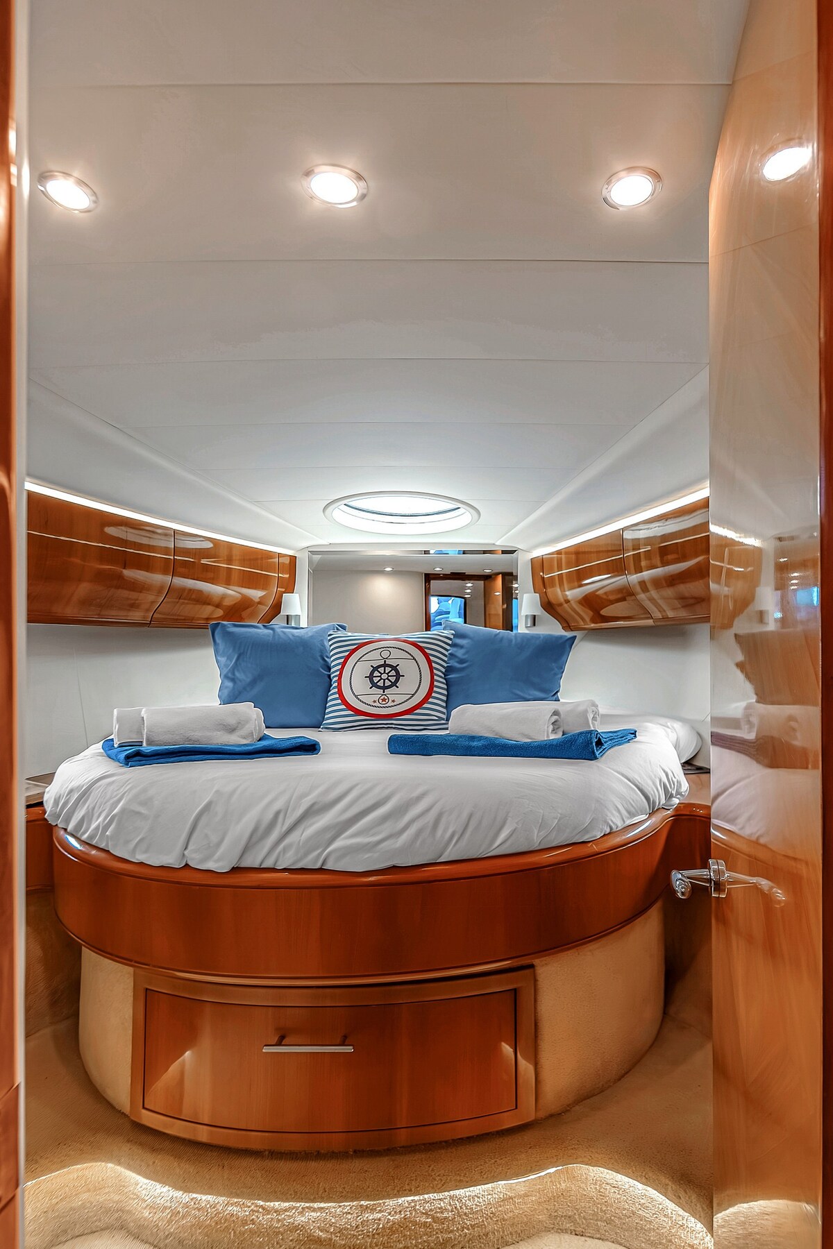 Luxury Yacht Costa Adeje