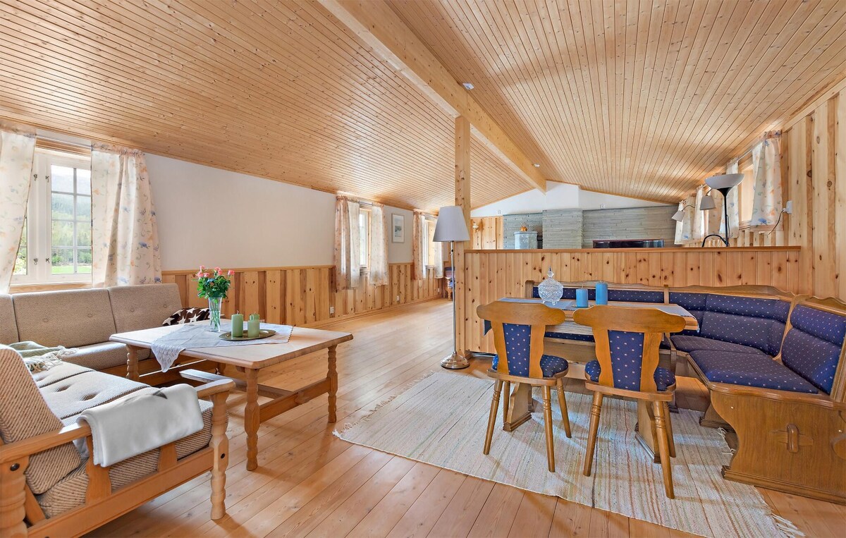 Nice apartment in Haltdalen with kitchen