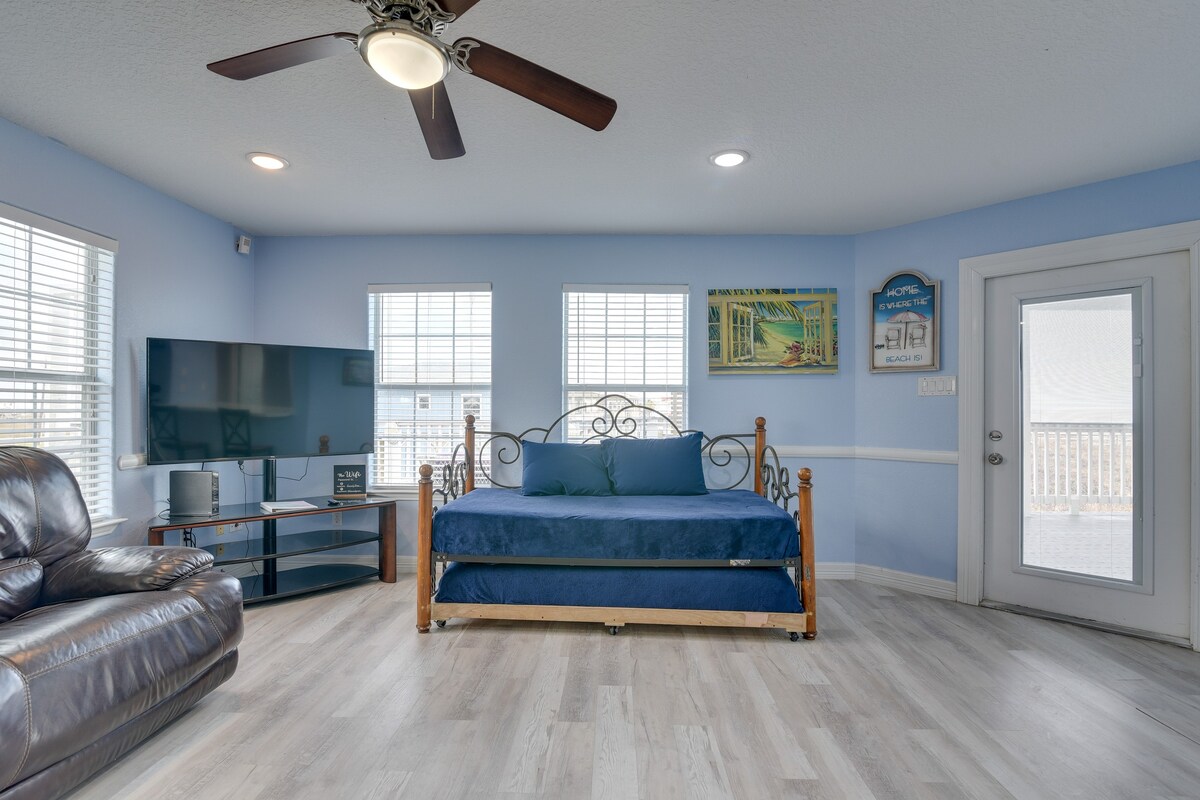 Surfside Beach Vacation Rental: Walk to the Ocean!