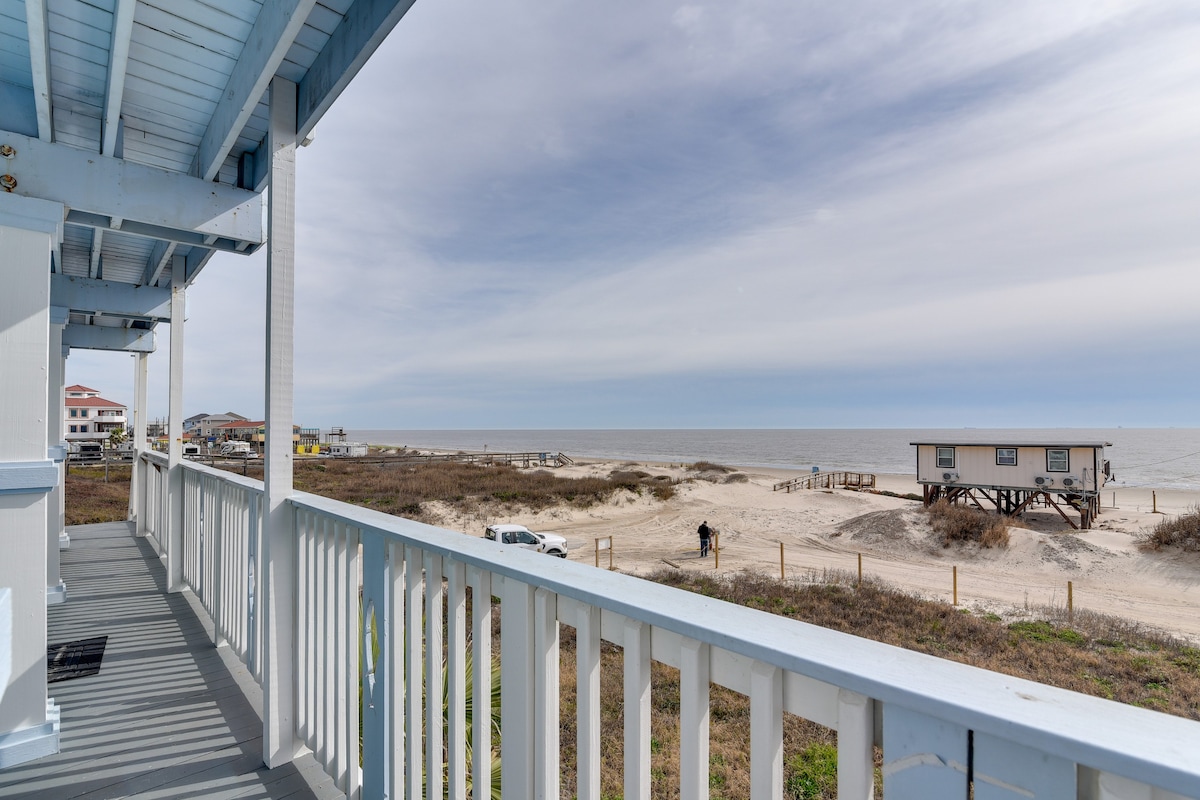 Oceanfront Surfside Beach Home w/ Deck & Views!