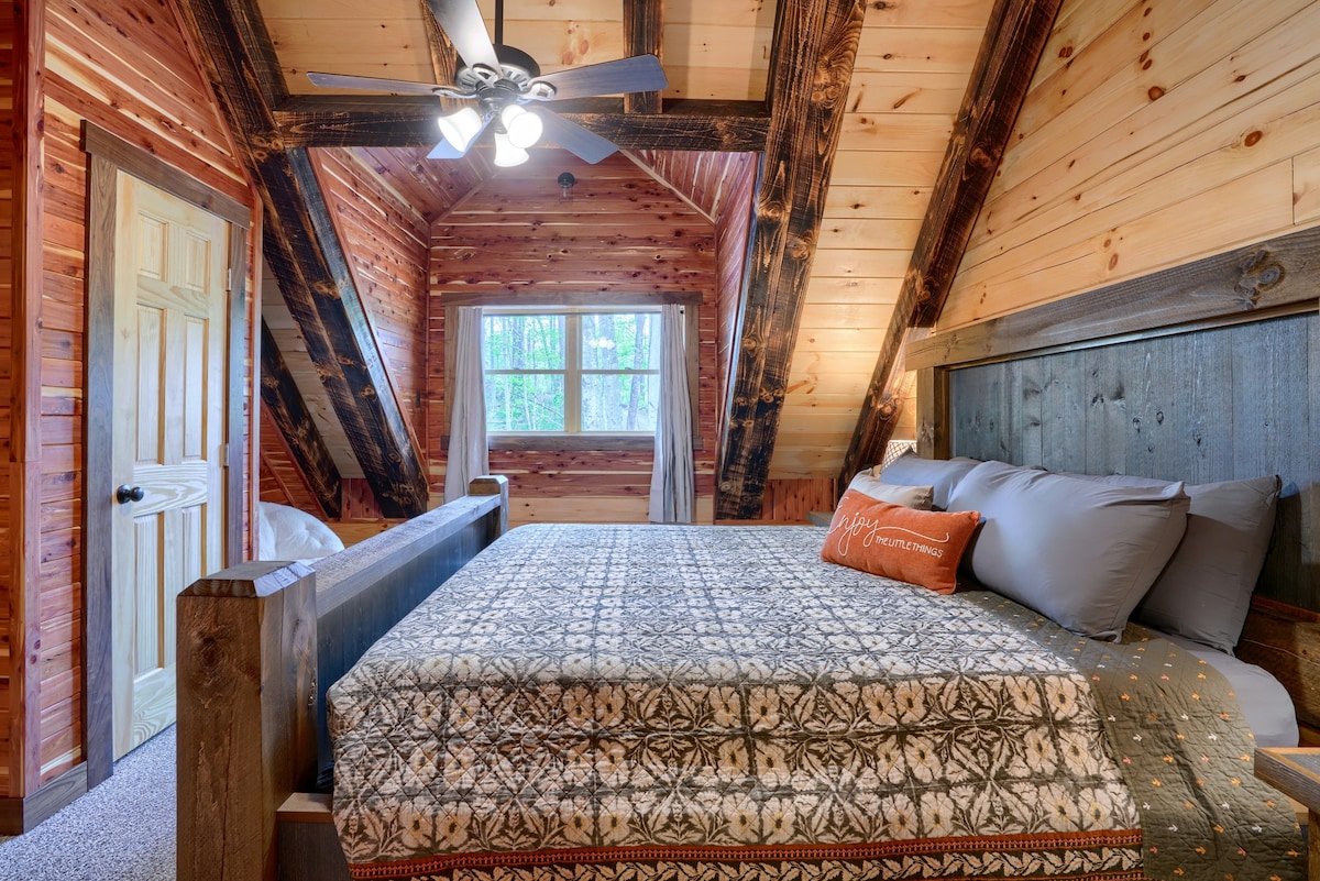 Jackson's Luxury Hideaway - Sleeps 8 - Hocking