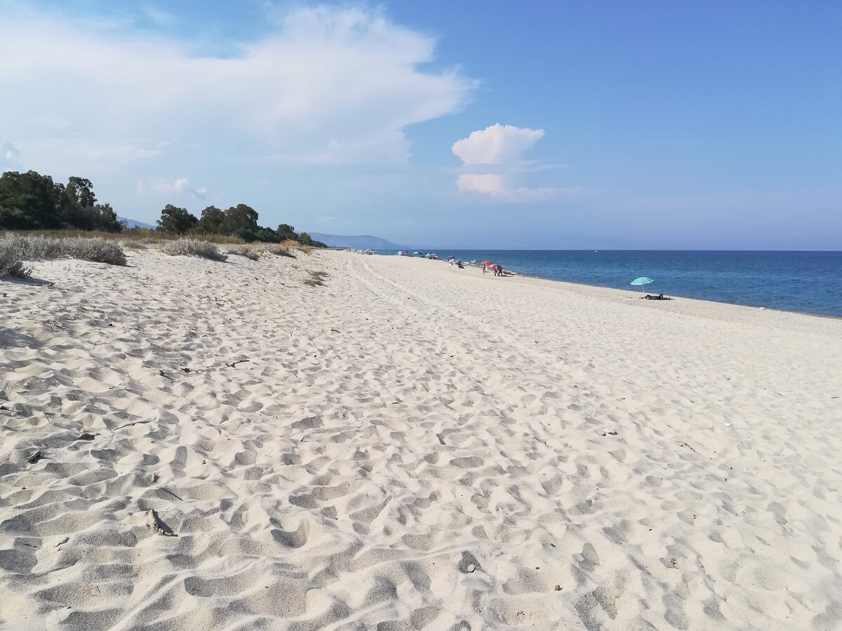 Marina Apartment in San Sostene Sea front