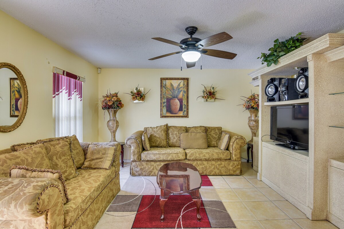 Pahokee Vacation Rental < 1 Mi to Lake Okeechobee!