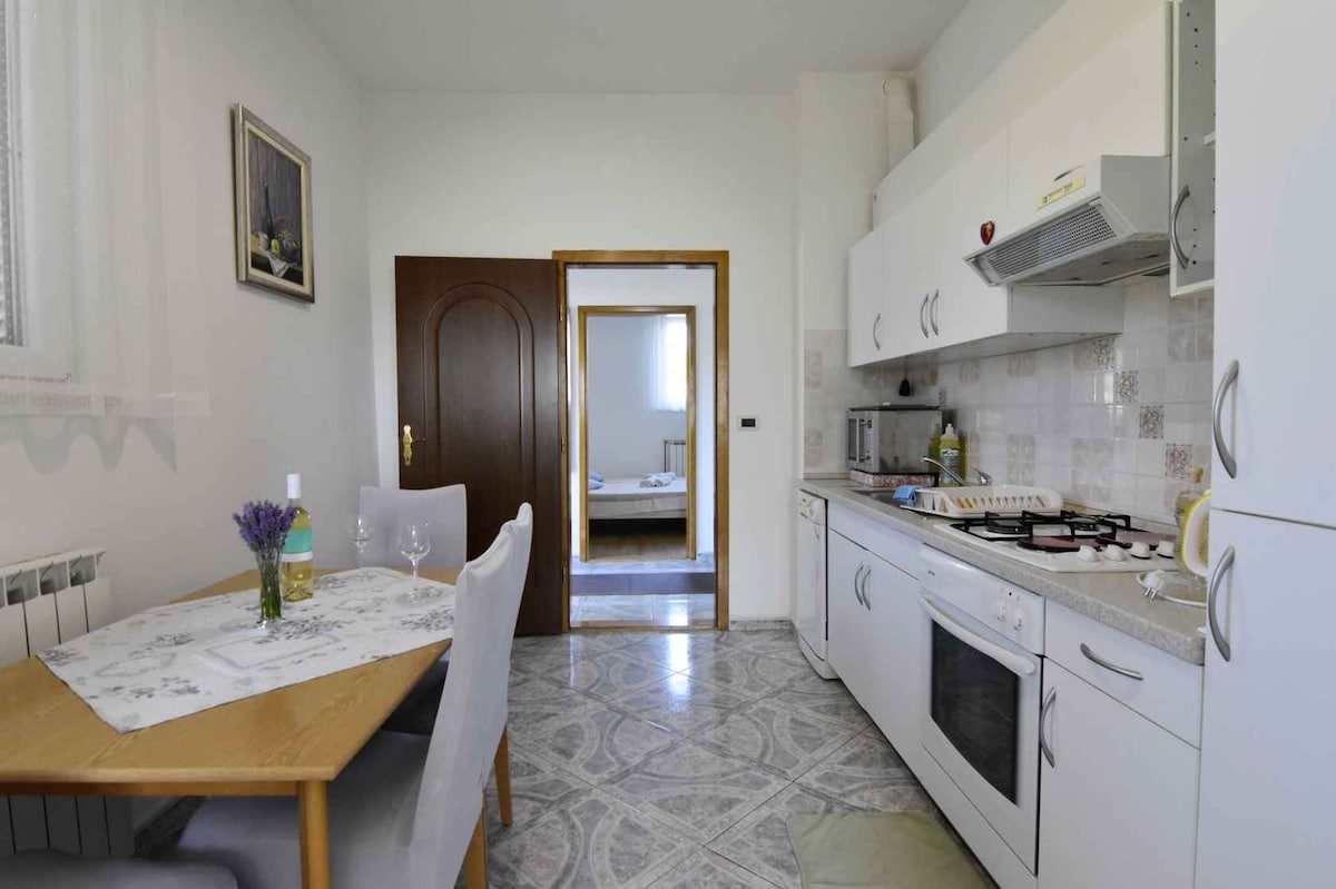 A-22453-b Two bedroom apartment with terrace