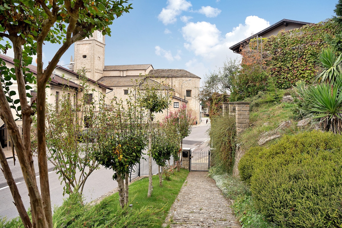 Nigella Langhe Home