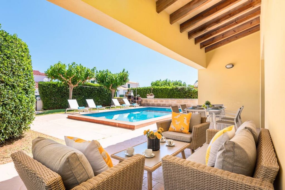 Villa Libra - 350 mts from beach - private pool