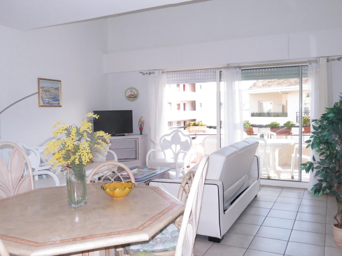 Apartment Sainte-Maxime, 2 bedrooms, 4 pers.