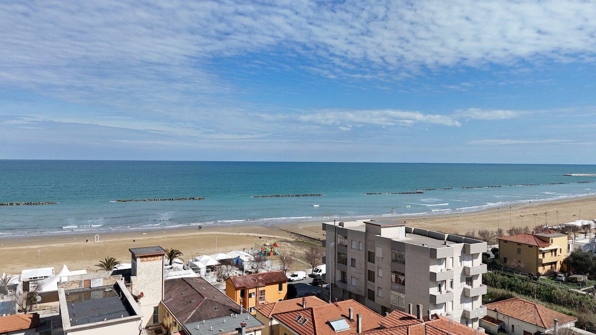 SE041 - Senigallia, apartment 150m from the sea