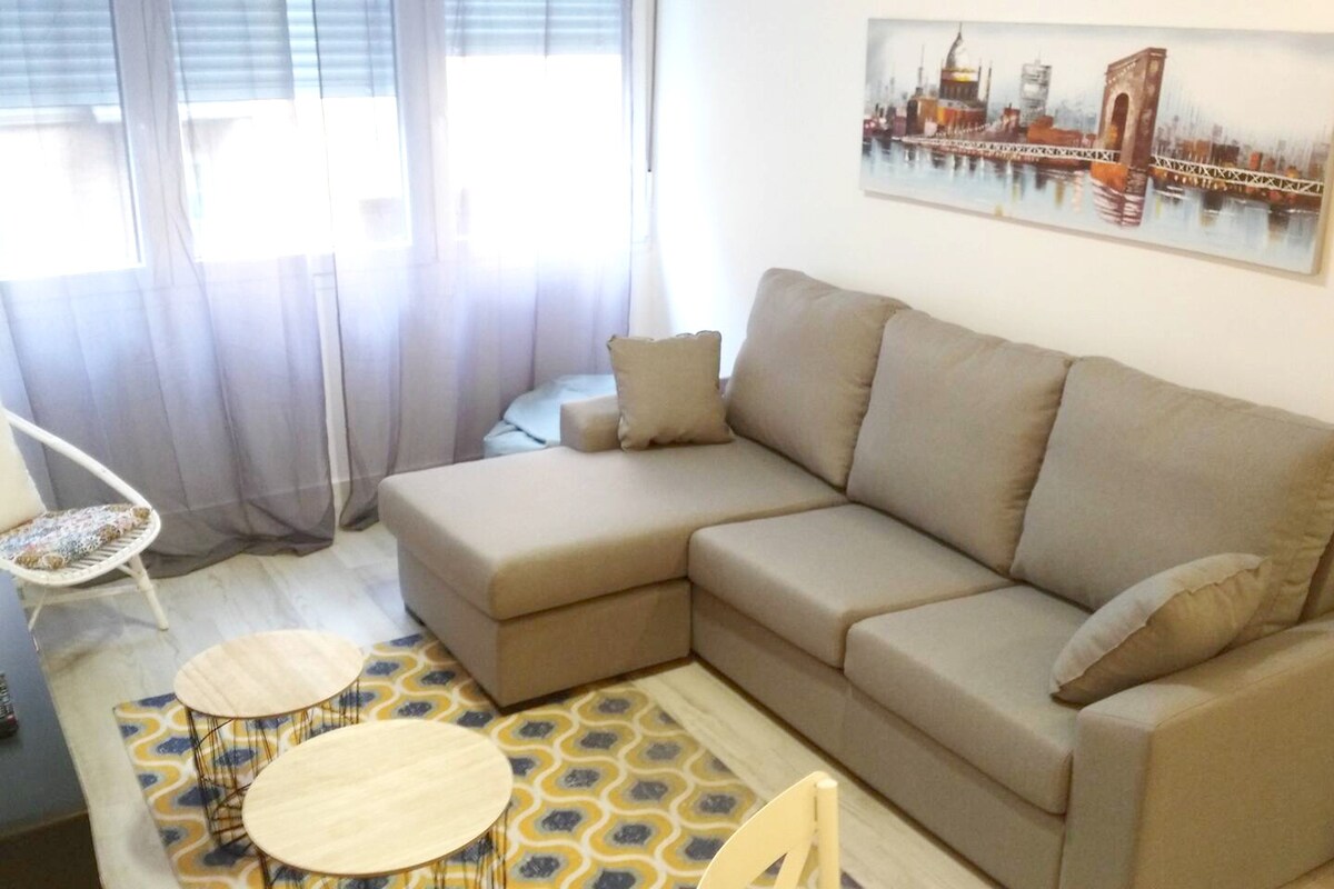 Beautiful appartement for 4 ppl. at Gijón