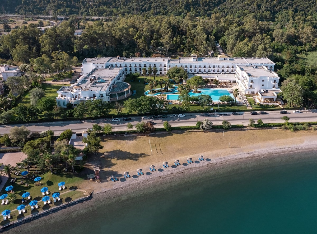 ISholidays Atenas Galini Superior Twin Sea View