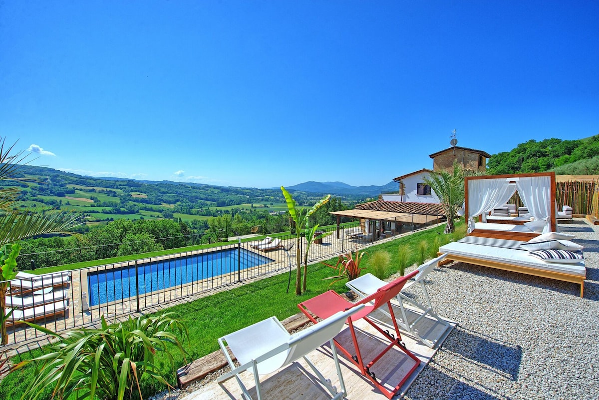 Villa Destino, Luxury Villa, Tuscany Umbria border