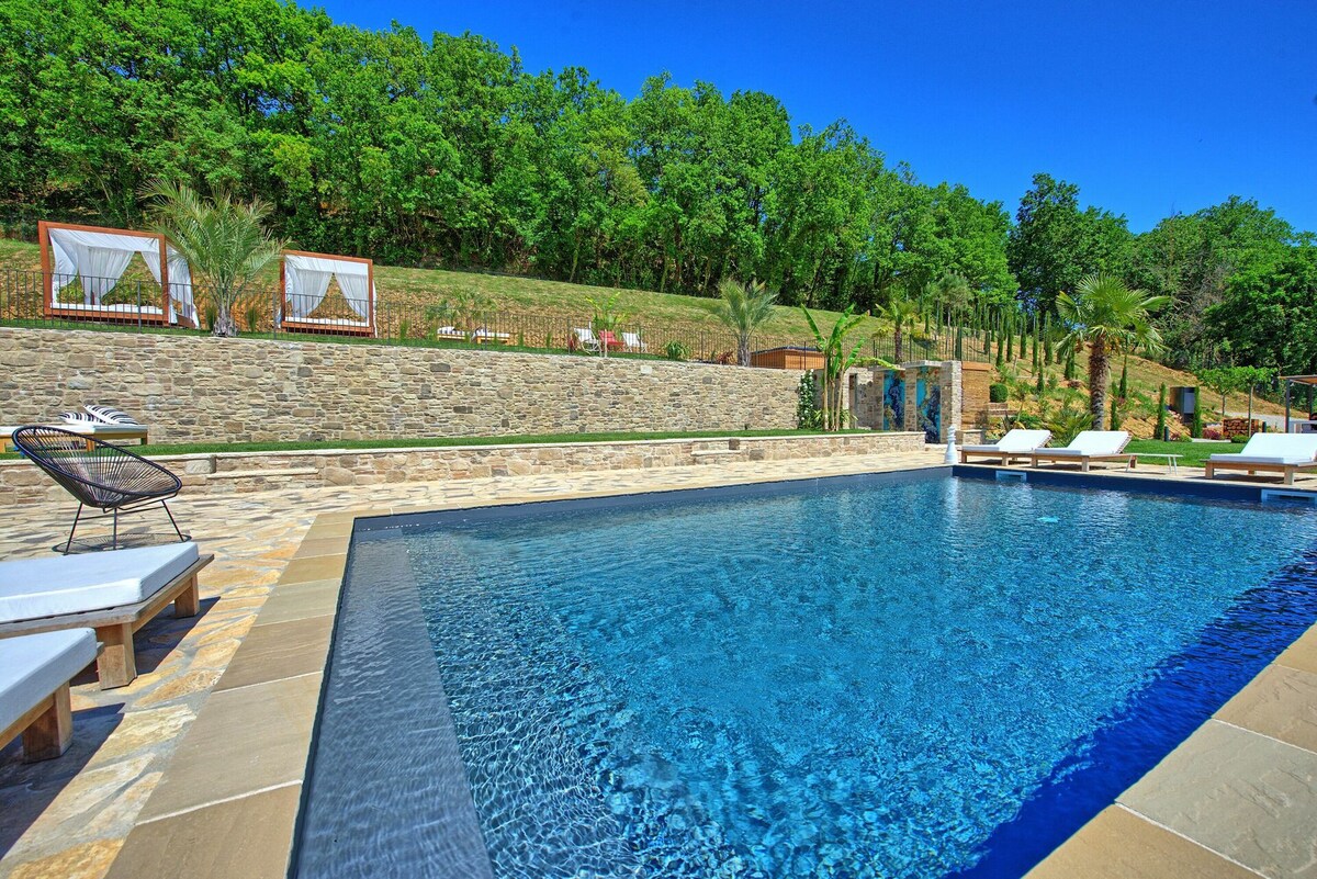 Villa Destino, Luxury Villa, Tuscany Umbria border