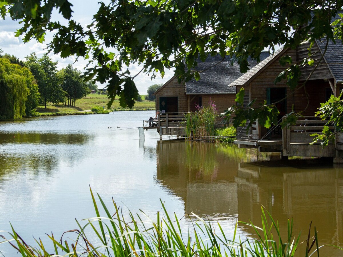 Chalet la Carpe, les pieds dans l'eau, 5-7 pers