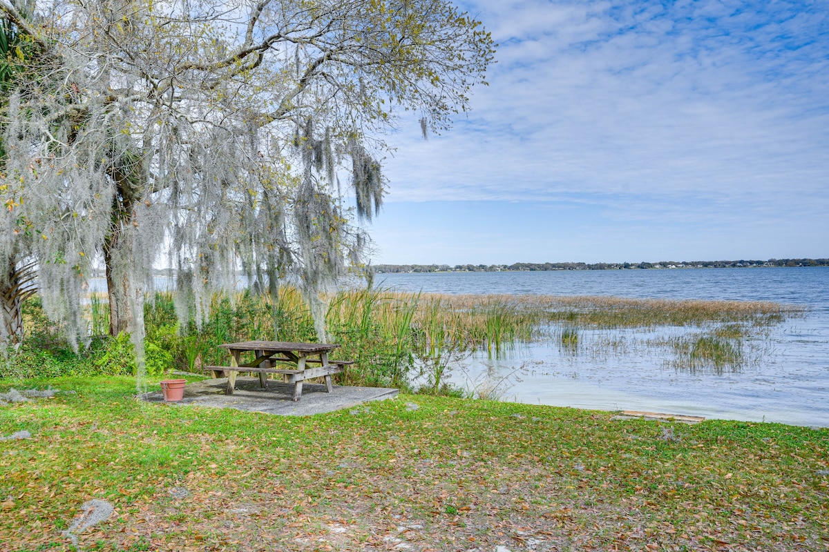 Auburndale Vacation Rental w/ Yard & Lake Views