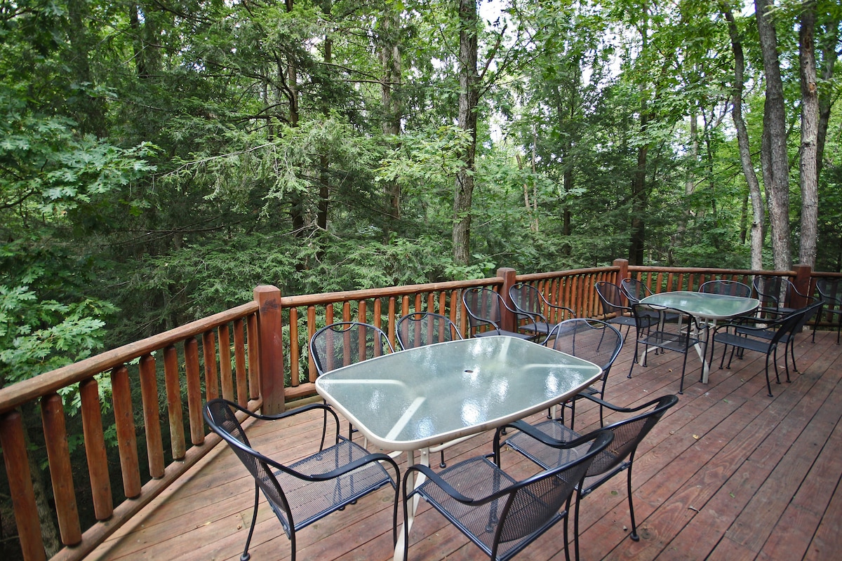 Double Pine Lodge - 5 Bedroom -Hocking Hills